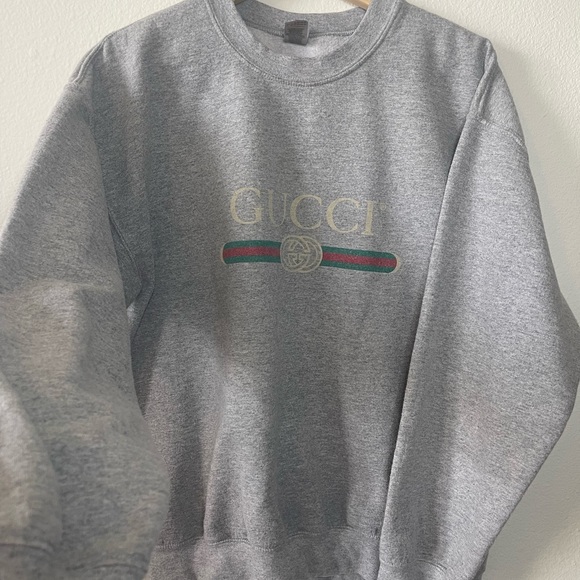 Sweatshirt - Picture 2 of 3